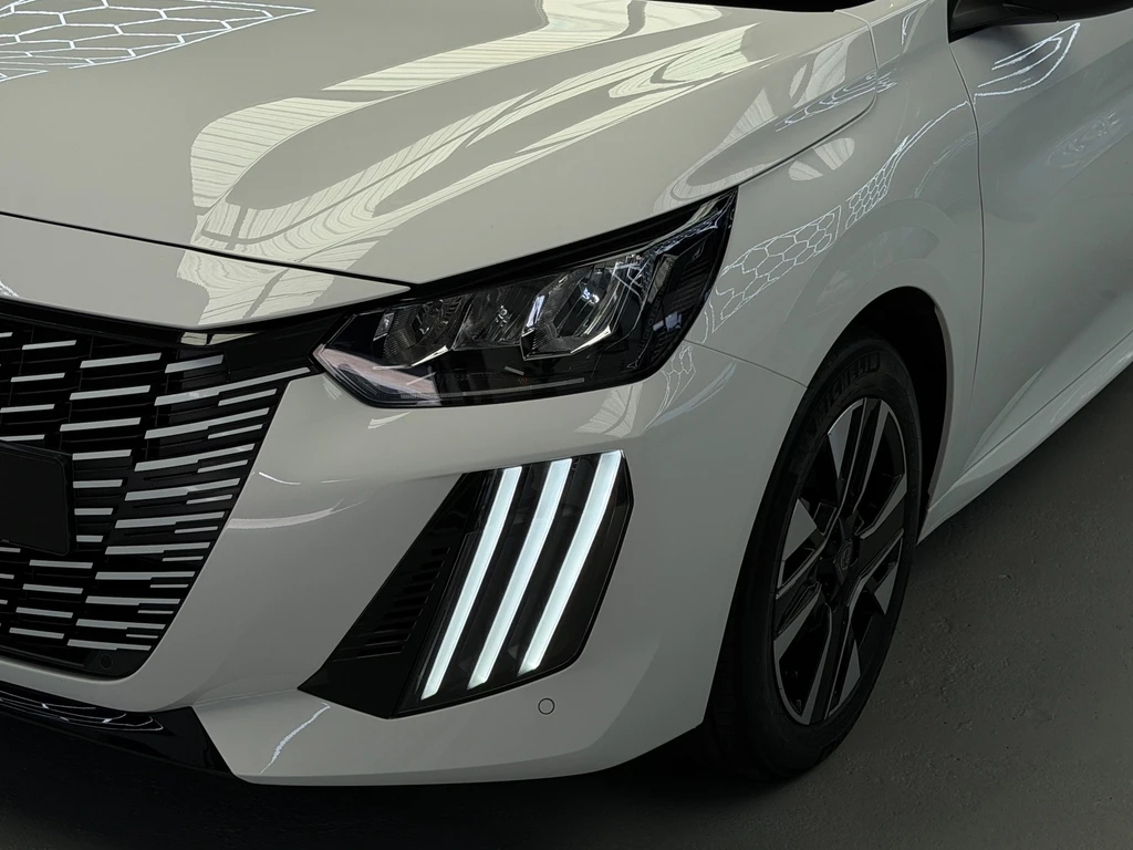 Peugeot 208 – foto 22