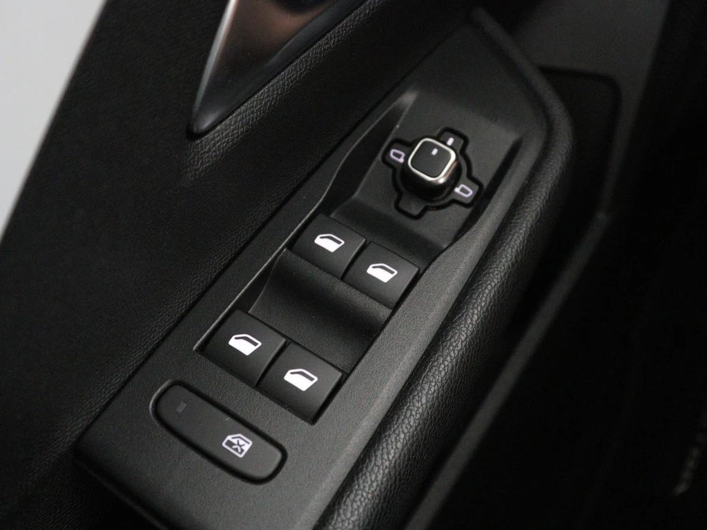 Opel Astra – foto 22