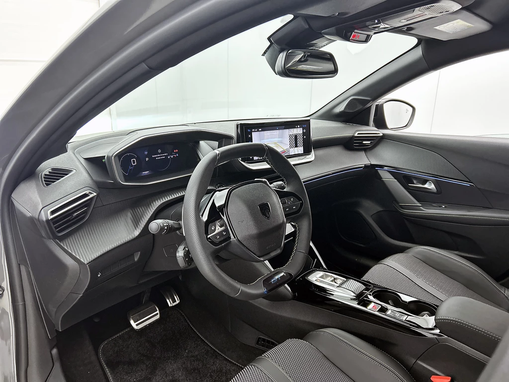 Peugeot 208 – foto 19