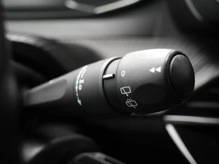Peugeot 208 – thumbnail 18