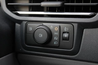 Ford Transit Custom – thumbnail 31