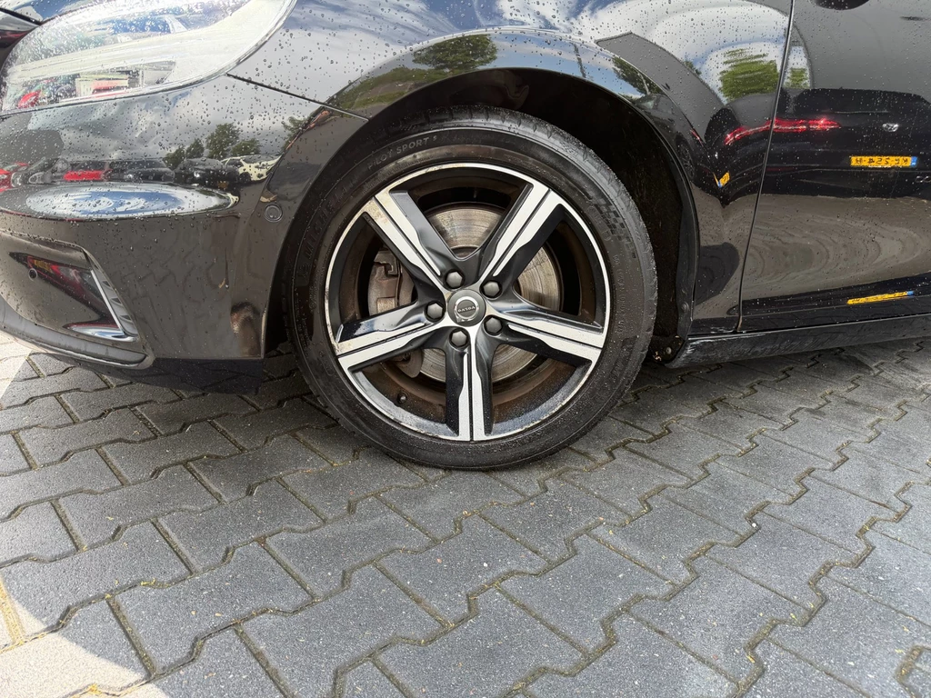 Volvo V40 – foto 7