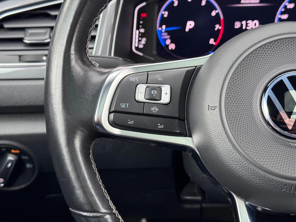 Volkswagen T-Roc – foto 13
