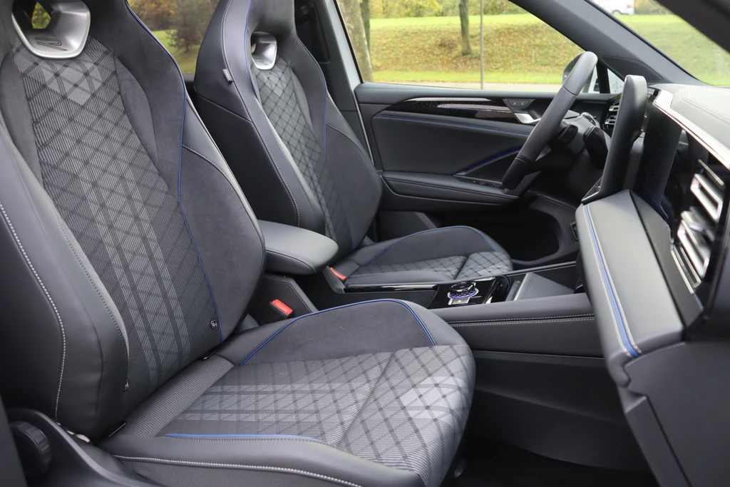 Volkswagen Tiguan – foto 11
