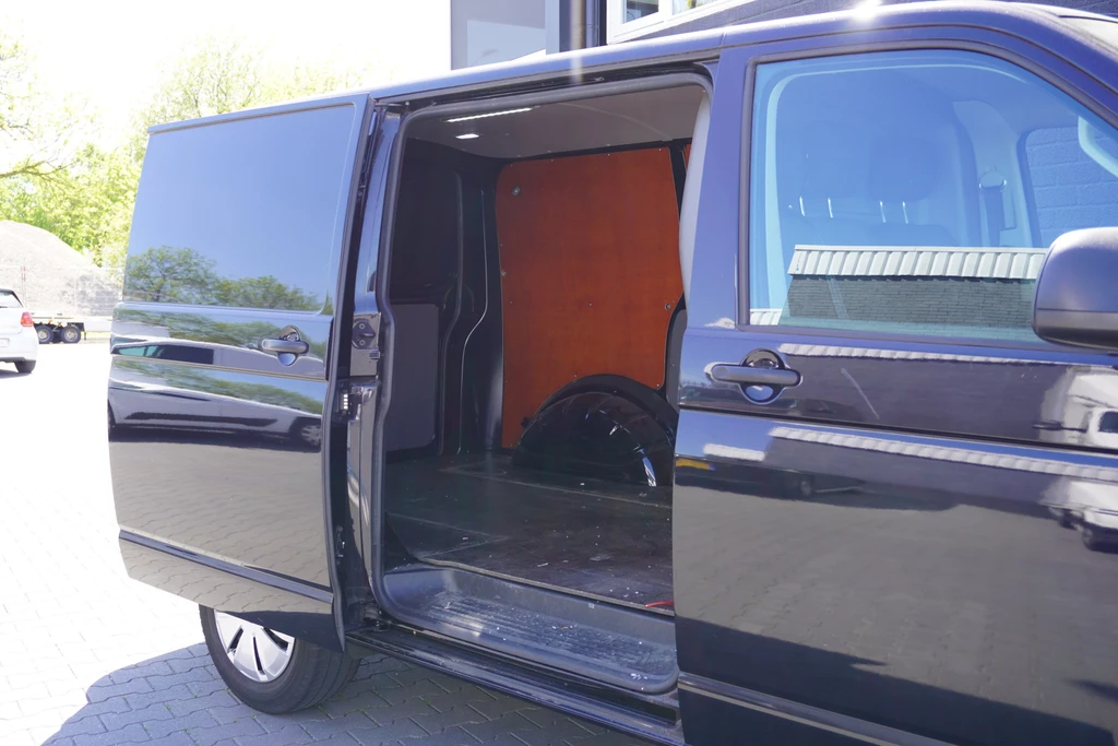 Volkswagen Transporter – foto 11