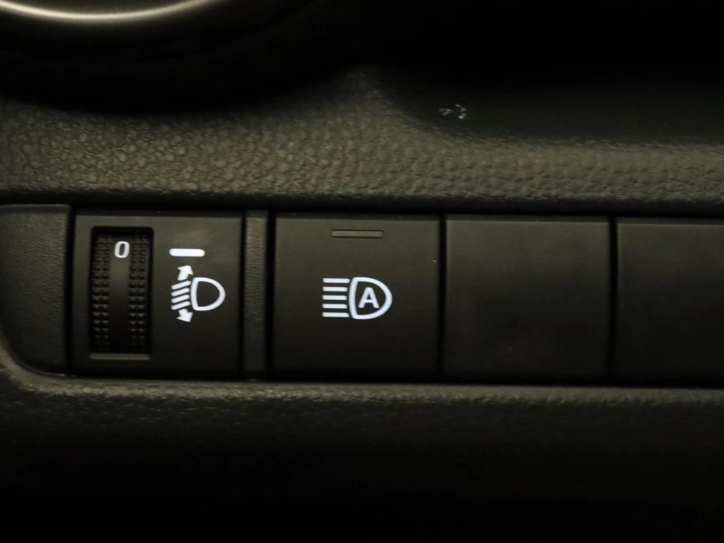 Toyota C-HR – foto 19