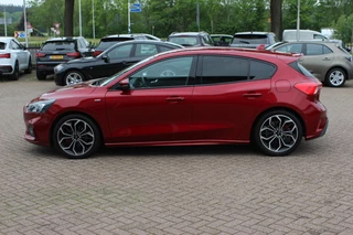 Ford Focus – thumbnail 2