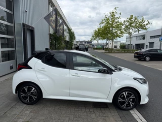 Toyota Yaris – thumbnail 11