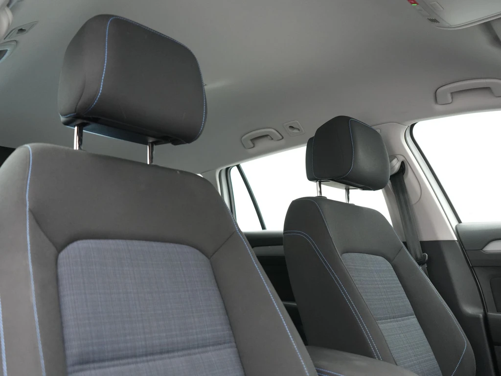 Volkswagen Passat – foto 14