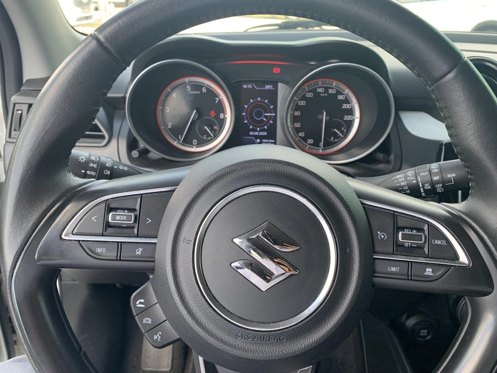 Suzuki Swift – foto 8