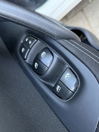 Nissan QASHQAI – thumbnail 7