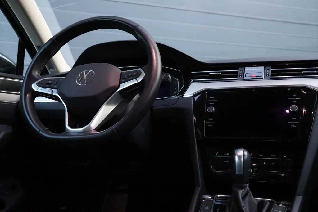 Volkswagen Passat – foto 19