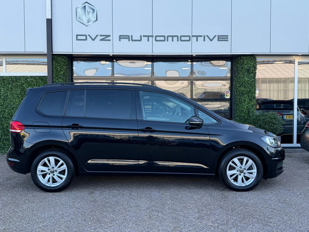 Volkswagen Touran – foto 7