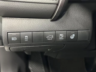 Toyota Camry – thumbnail 16