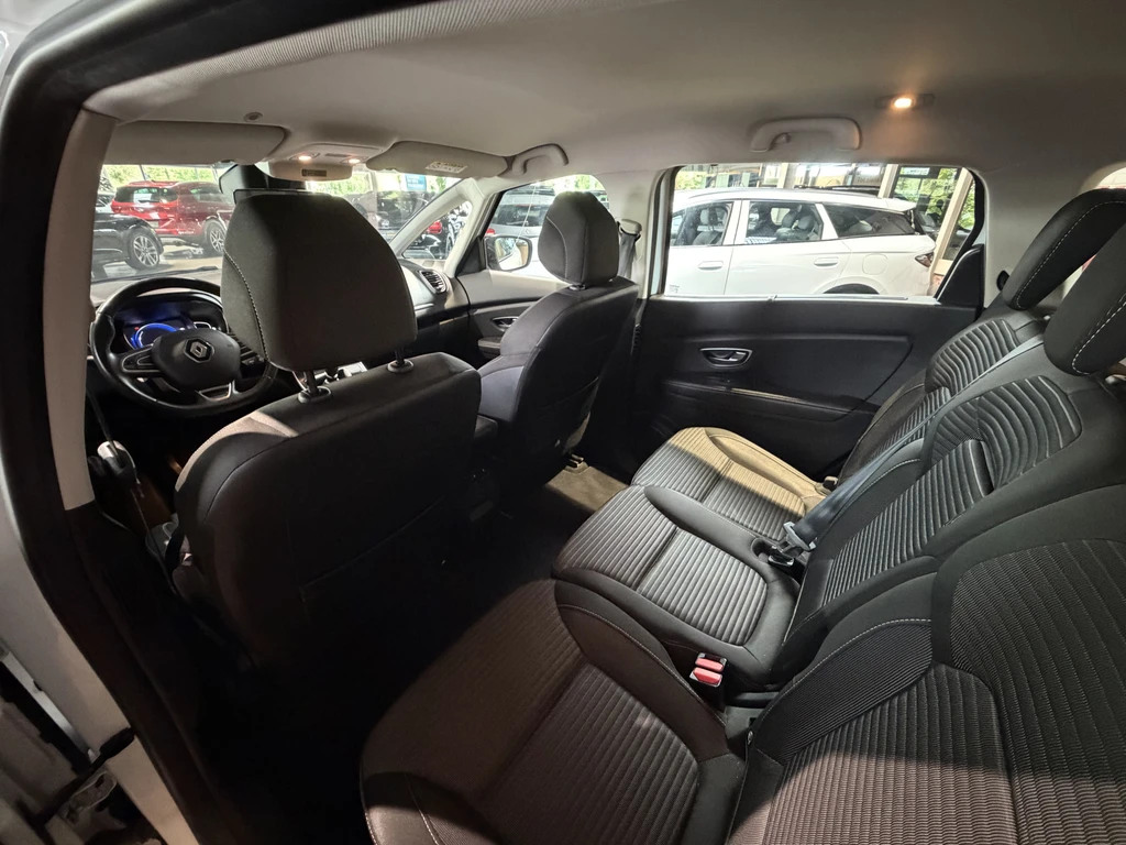 Renault Grand Scénic – foto 16