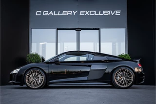Audi R8 – thumbnail 3
