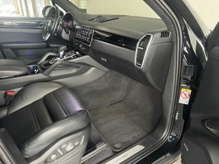 Porsche Cayenne – thumbnail 38