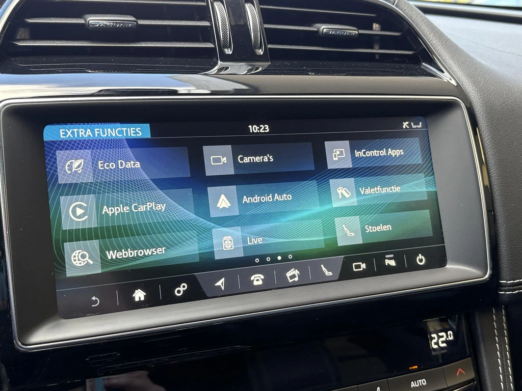 Jaguar F-PACE – foto 38