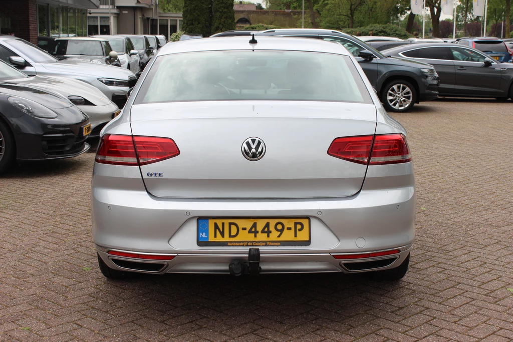 Volkswagen Passat – foto 4