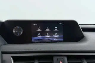 Lexus UX – thumbnail 27