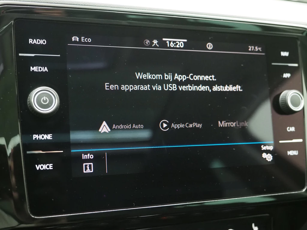 Volkswagen Passat – foto 26