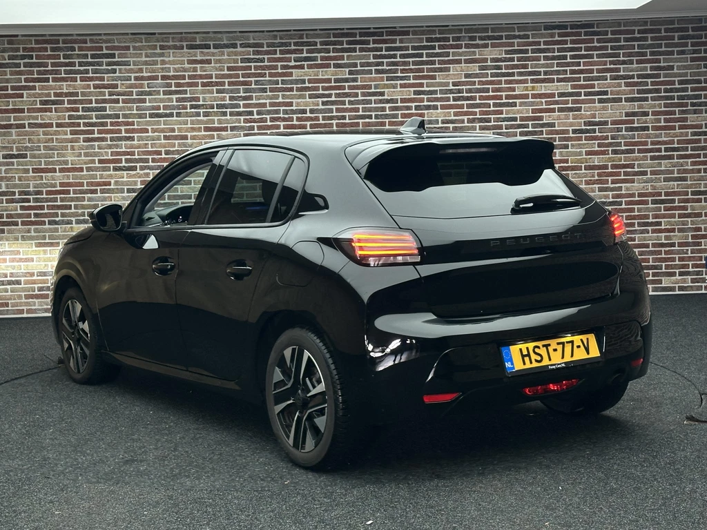 Peugeot 208 – foto 3