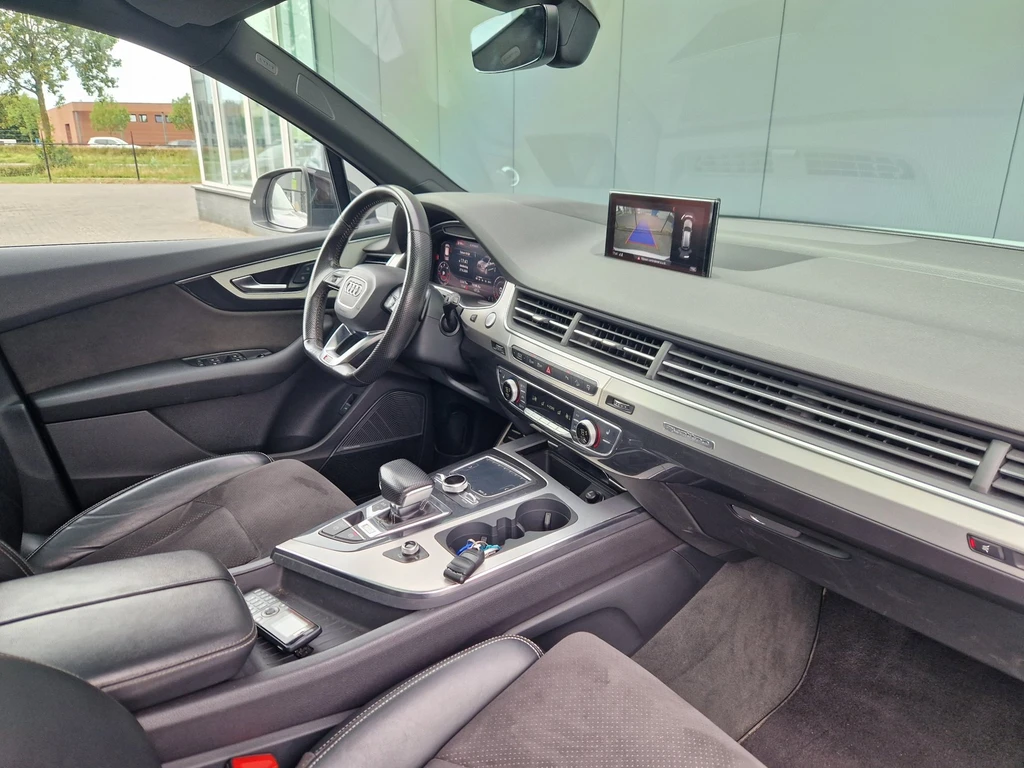 Audi Q7 – foto 14