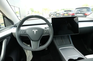 Tesla Model Y – thumbnail 12