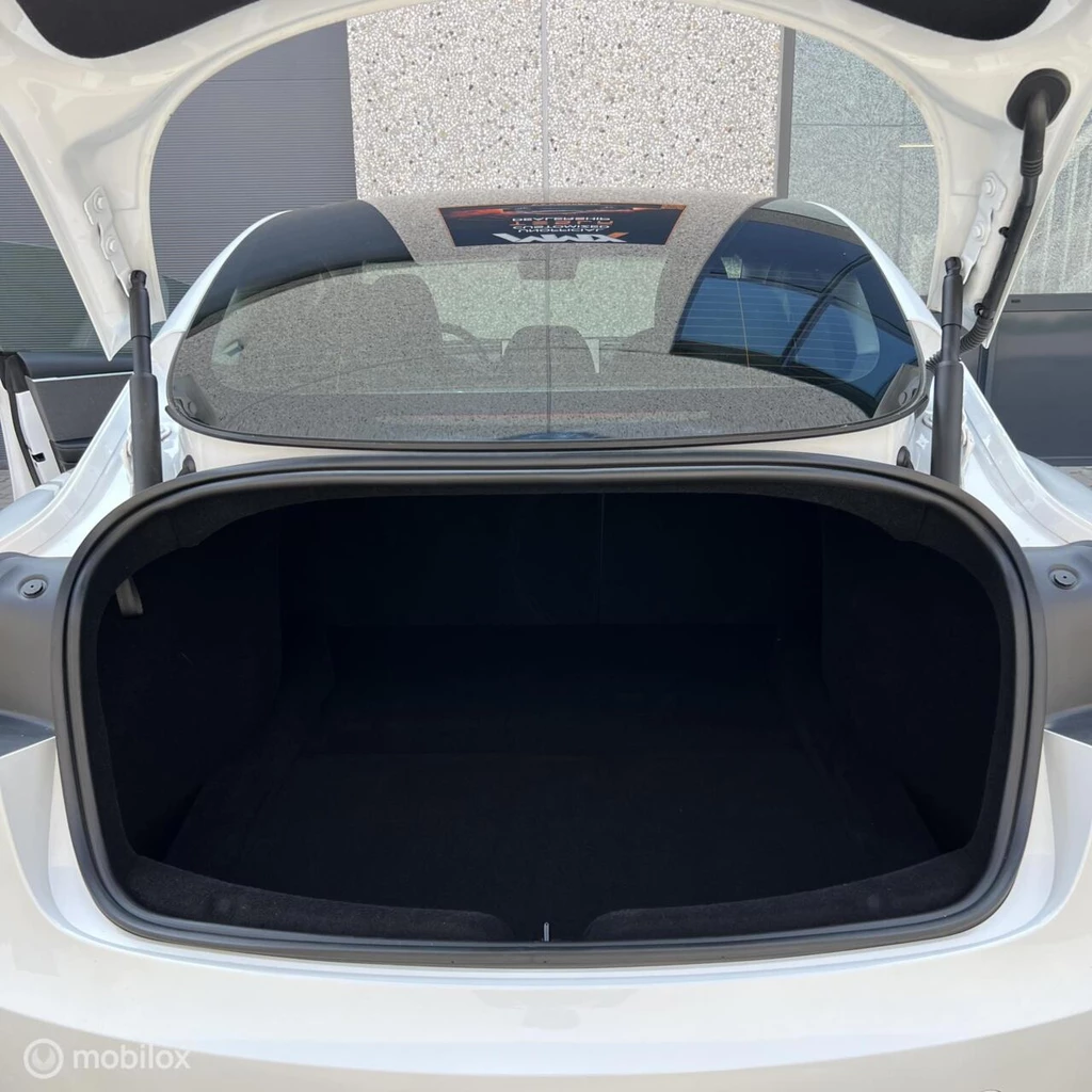 Tesla Model 3 – foto 23