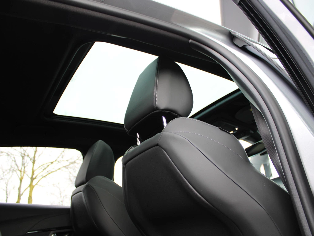 Peugeot 208 – foto 16