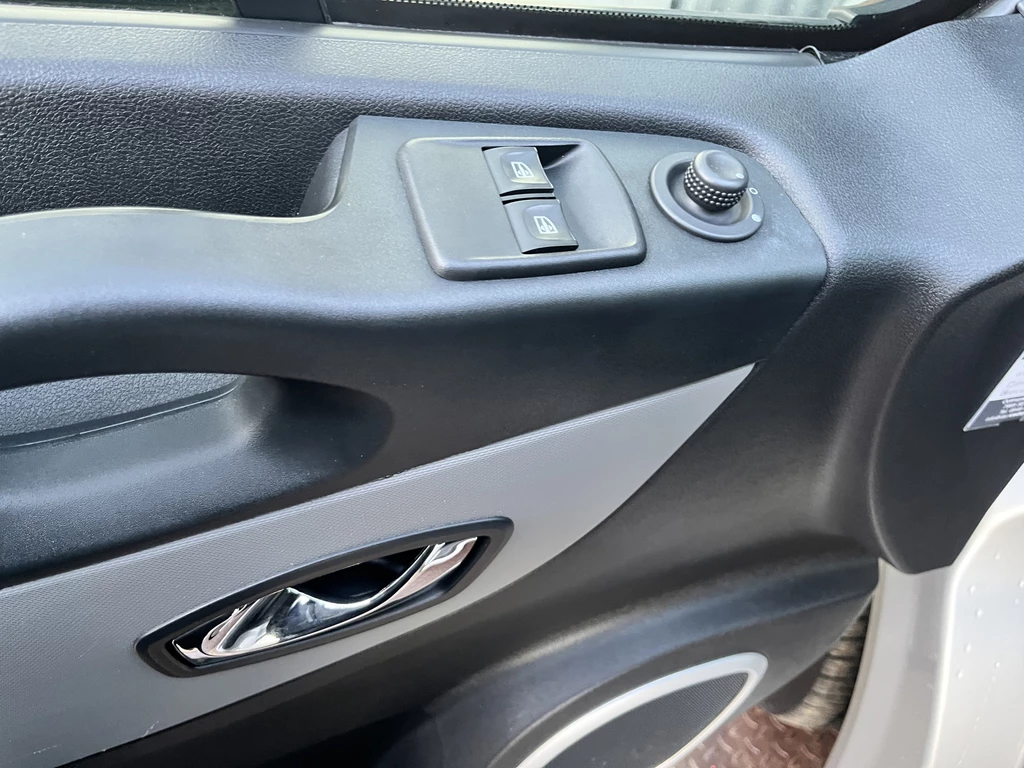 Renault Trafic – foto 15