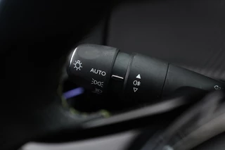 Peugeot 208 – thumbnail 11
