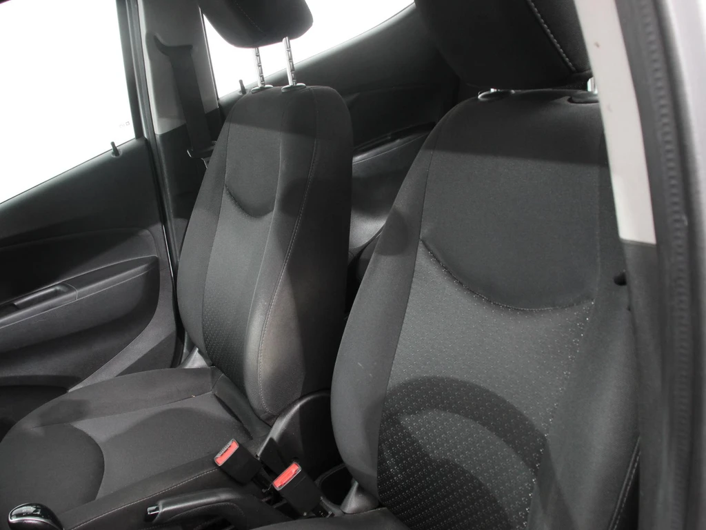 Opel KARL – foto 20
