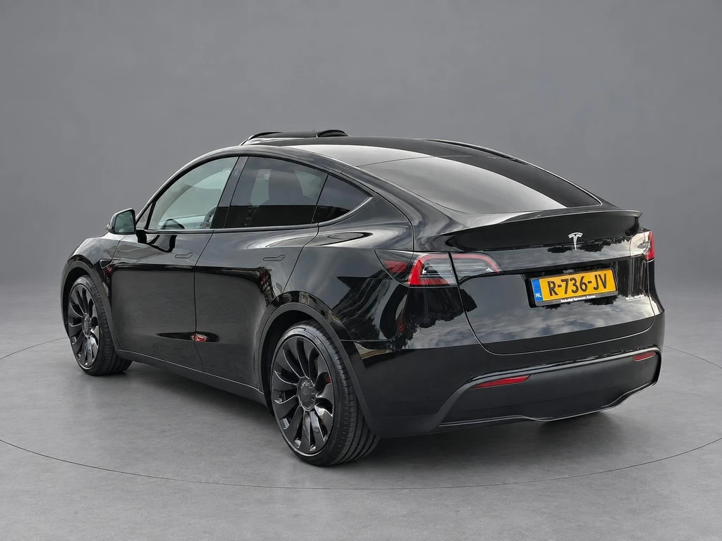 Tesla Model Y – foto 2