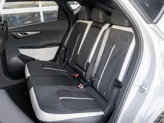 Kia EV6 – thumbnail 14