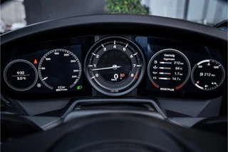 Porsche 911 – thumbnail 18