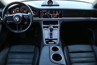 Porsche Panamera – thumbnail 11
