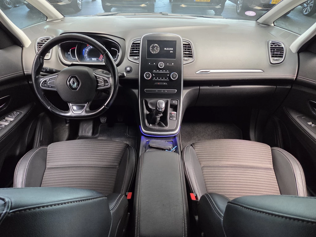 Renault Grand Scénic – foto 16