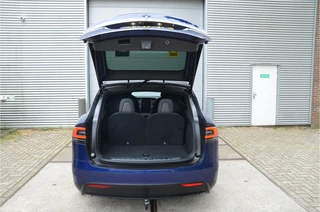 Tesla Model X – thumbnail 37