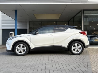 Toyota C-HR – thumbnail 2