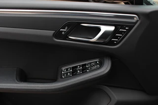 Porsche Macan – thumbnail 35