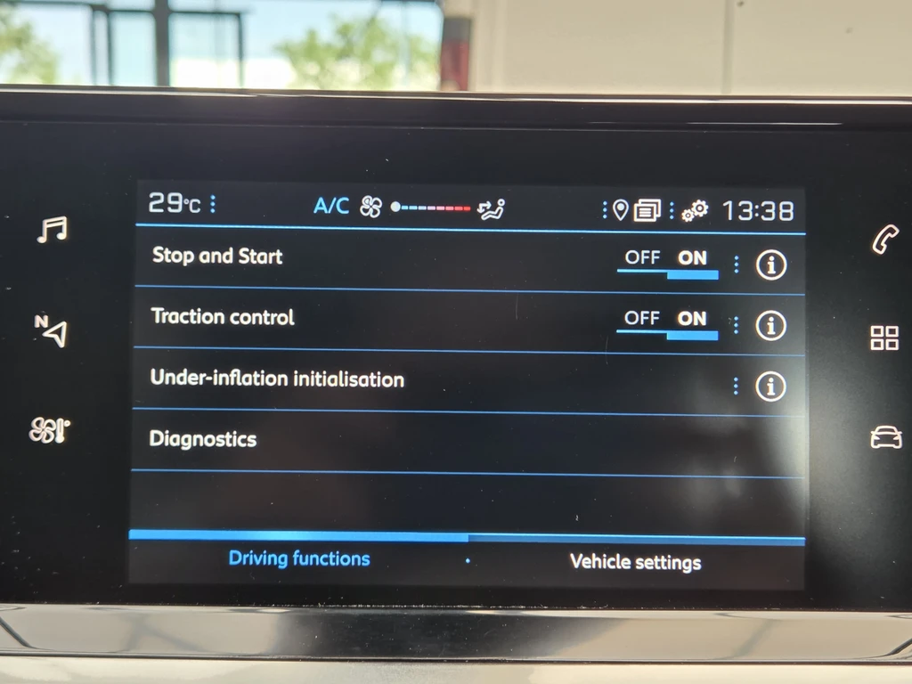 Peugeot 208 – foto 35
