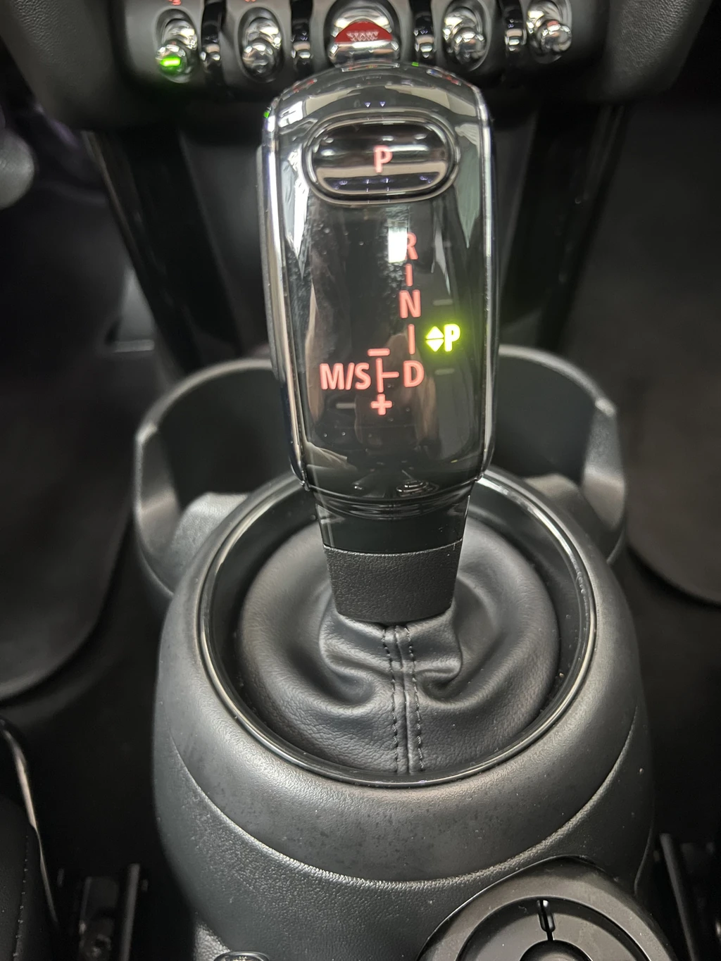 MINI 5-deurs – foto 19