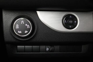 Peugeot Traveller – thumbnail 29