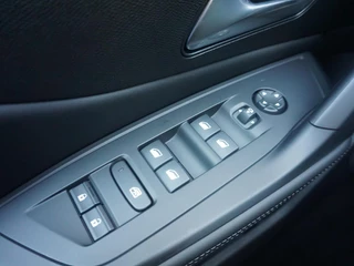 Peugeot 408 – thumbnail 13