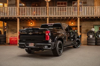 Chevrolet Silverado – thumbnail 8