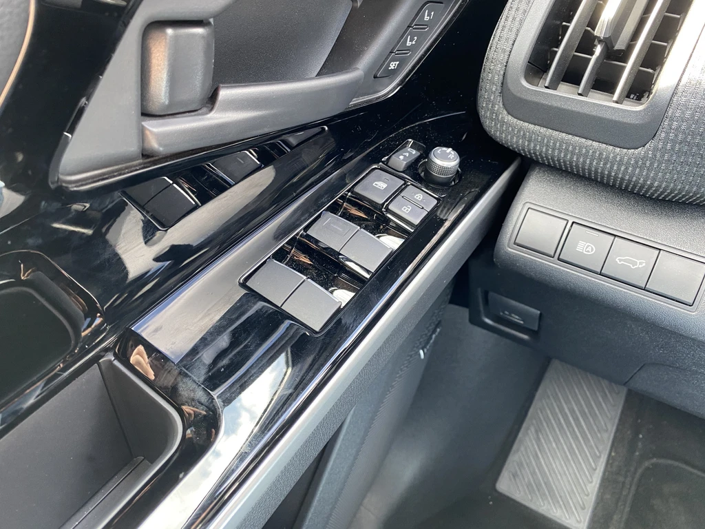 Subaru Solterra – foto 27