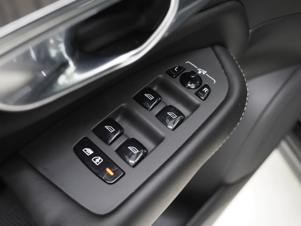 Volvo XC90 – foto 20