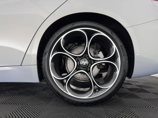 Alfa Romeo Giulia – thumbnail 26