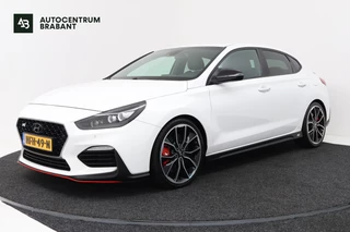 Hyundai i30 – thumbnail 1